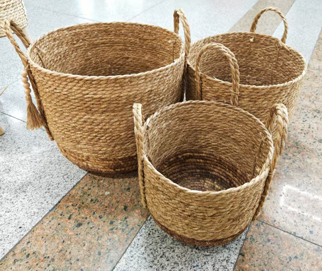 Seagrass baskets D33xH29, 29xH24, D26xH20 cm, 3 pcs
