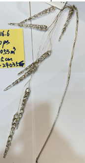 Christmas decoration with acrylic icicles | Wholesale flowers, plants and supplies Christmas decoration with acrylic icicles