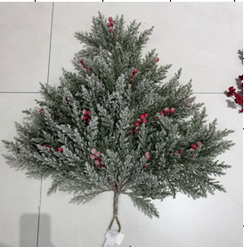 Christmas branch with snow and berries | Wholesale flowers, plants and supplies Christmas branch with snow and berries