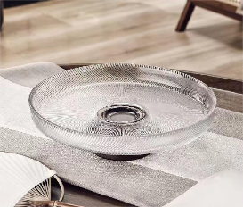 Glass bowl on leg