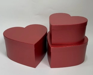 Flower box Heart 29x28x16, 26x25x14, 23x22x12 cm Dark red