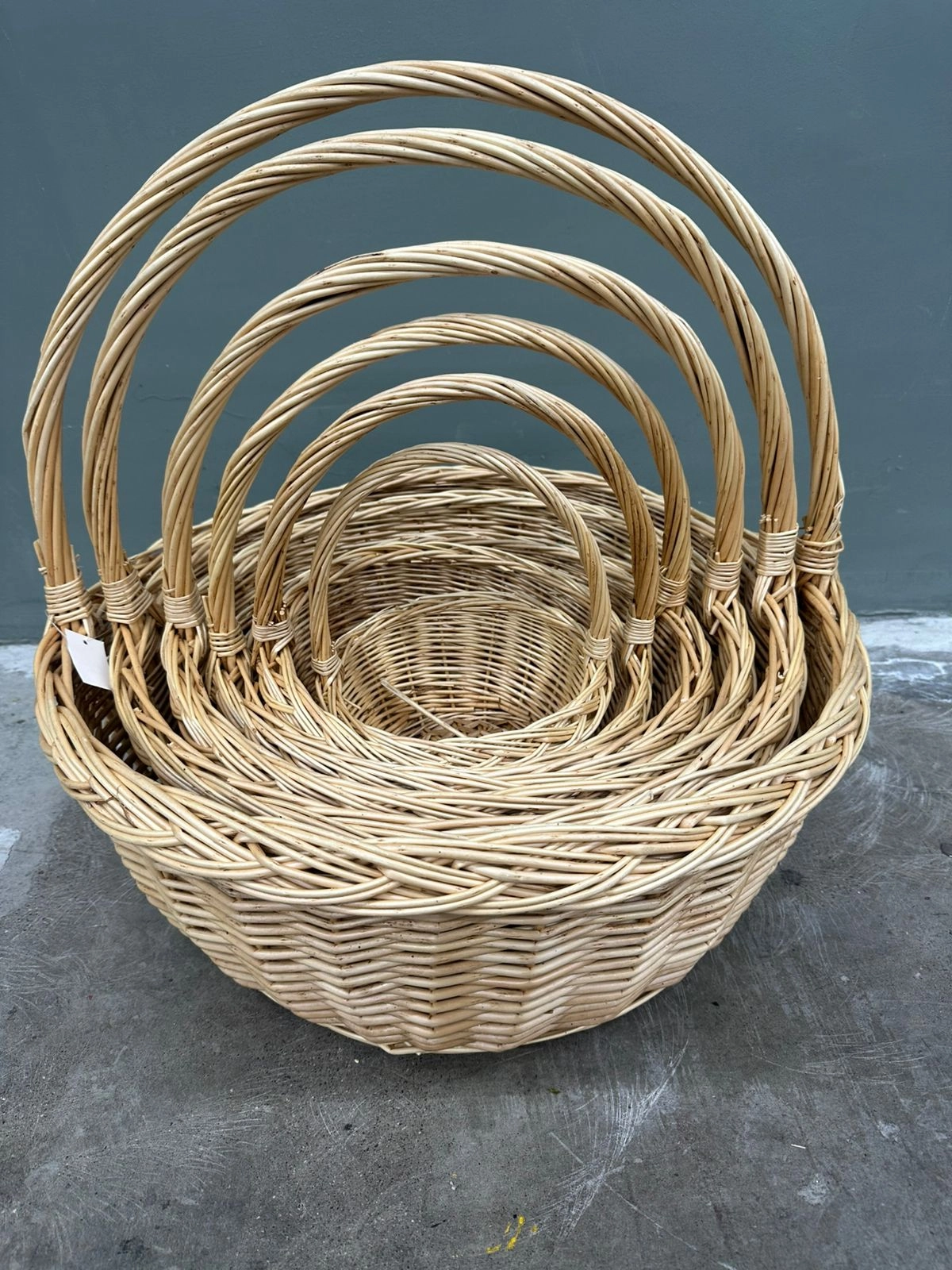 Willow baskets D56XH56, D49XH49, D42XH43, D35XH37, D28XH31, D22XH25 cm, 6 pcs