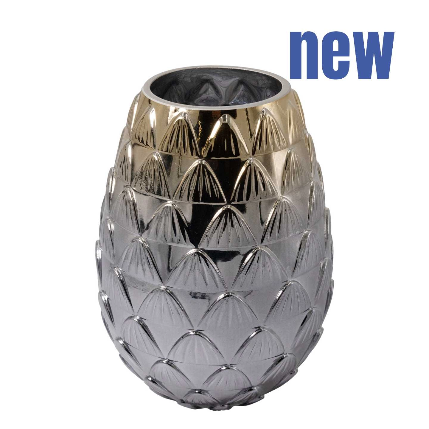 Glass vase textured gradient