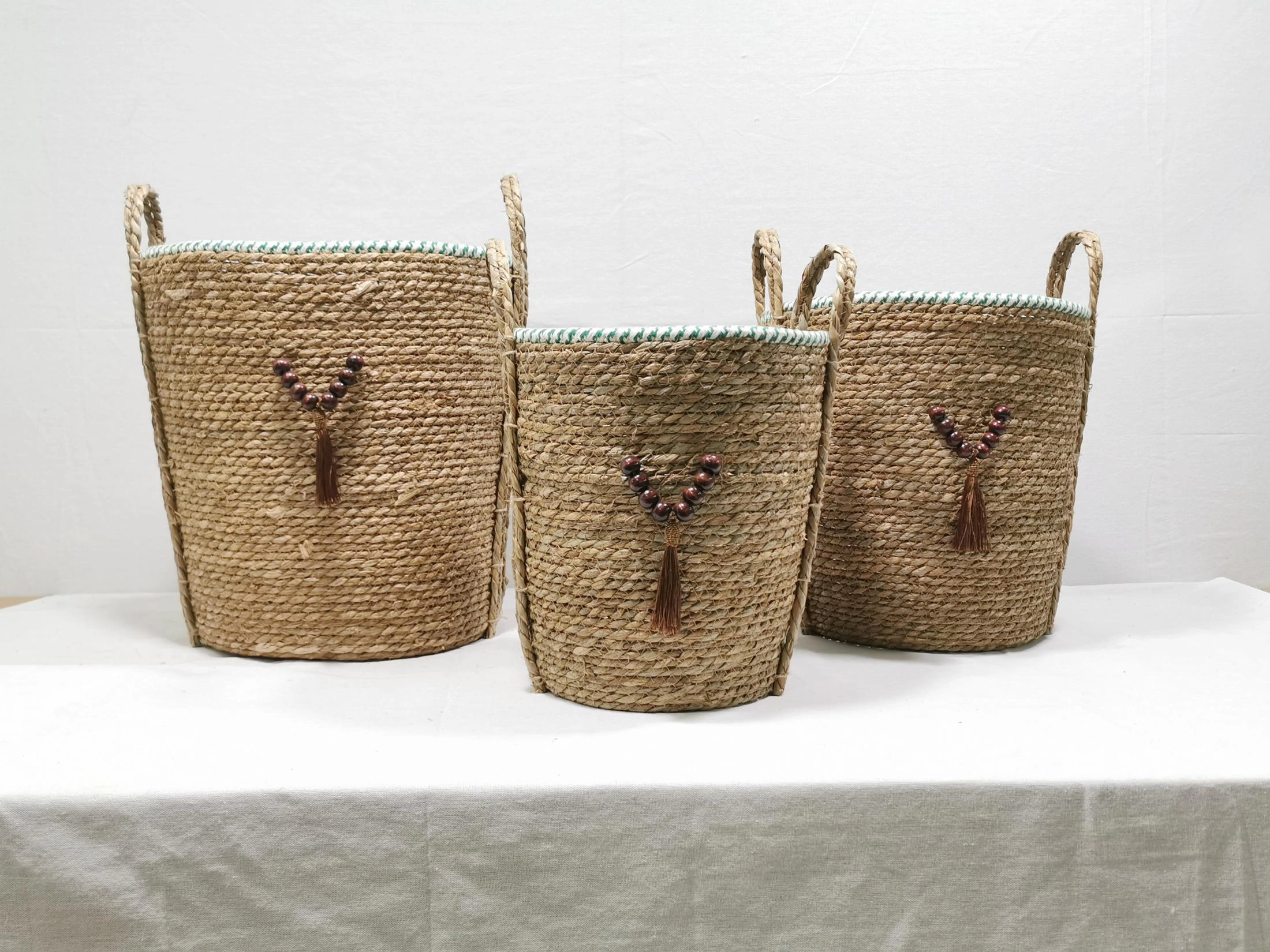 Seagrass baskets D39xH42, 34xH38, D29xH33 cm, 3 pcs